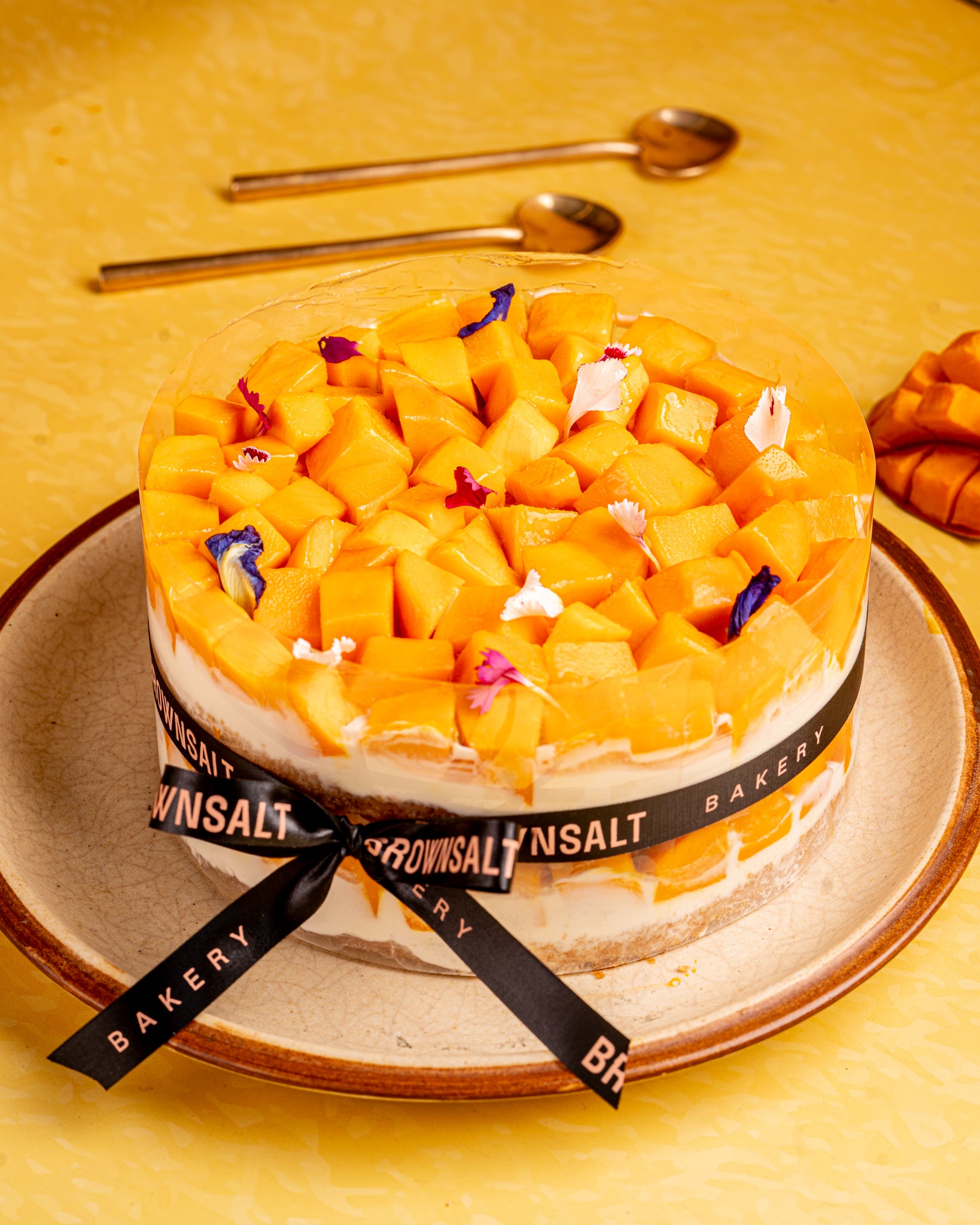 Mango Bliss Cake - Brownsalt Bakery
