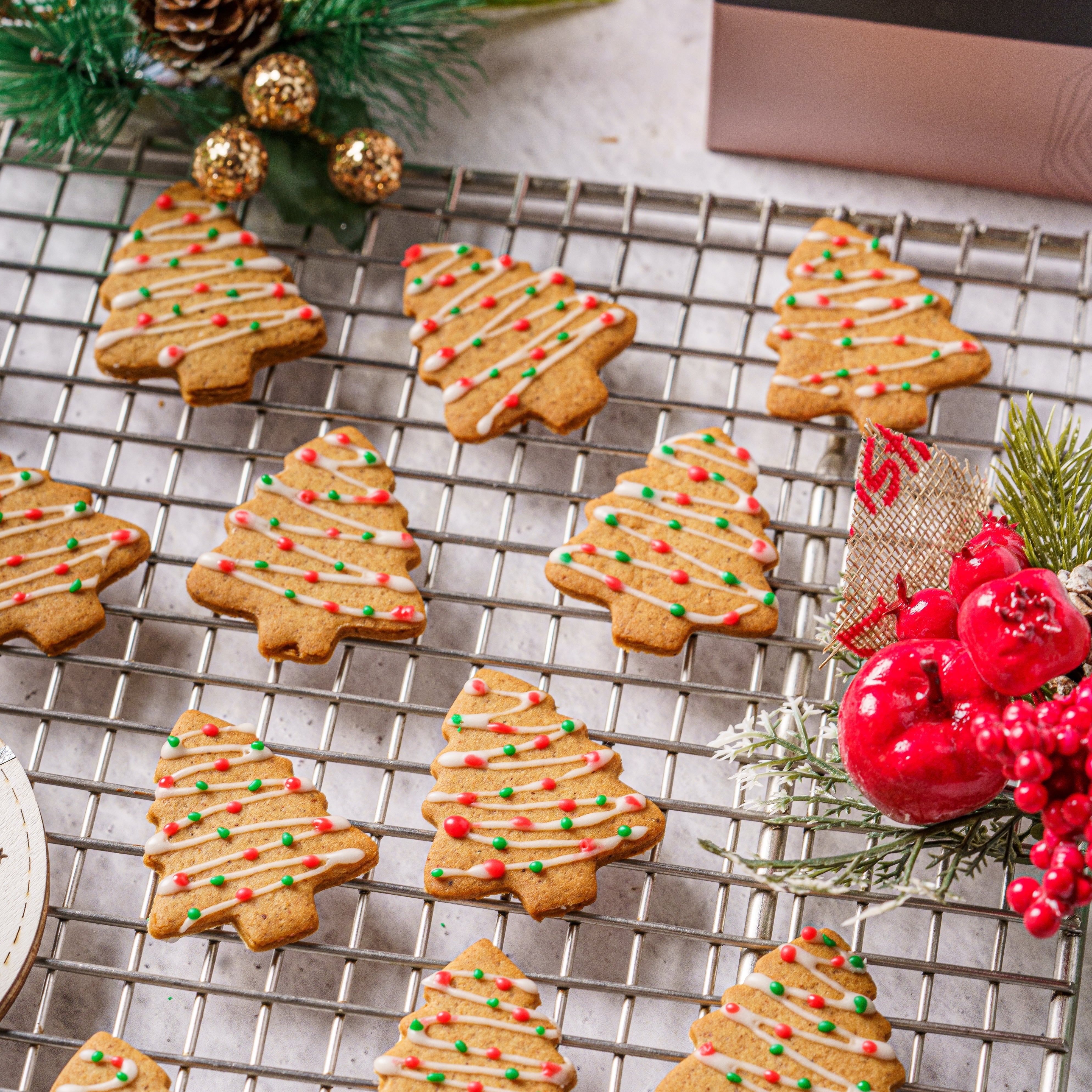 Gingerbread Cookies - Brownsalt Bakery