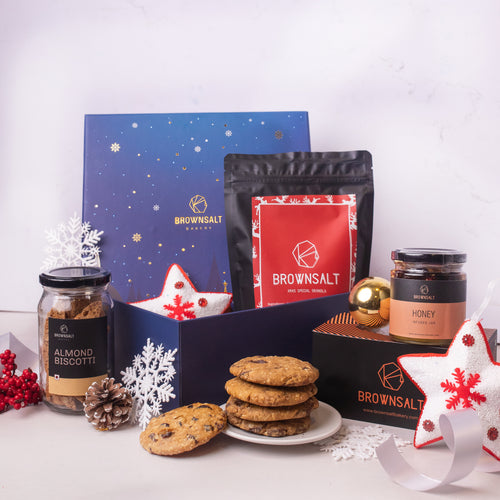 Order Christmas Star Gift Hamper Basket online at lowest prices in India  from Giftcart.com
