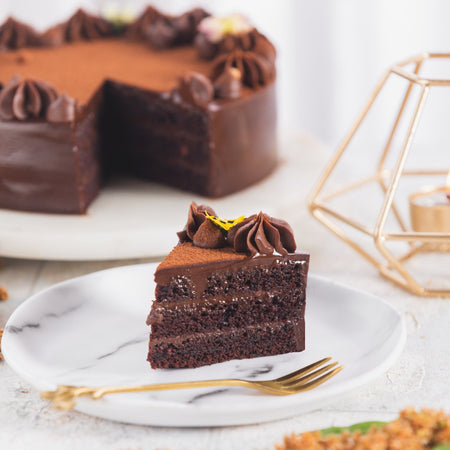 Classic Chocolate Ganache Cake - Brownsalt Bakery